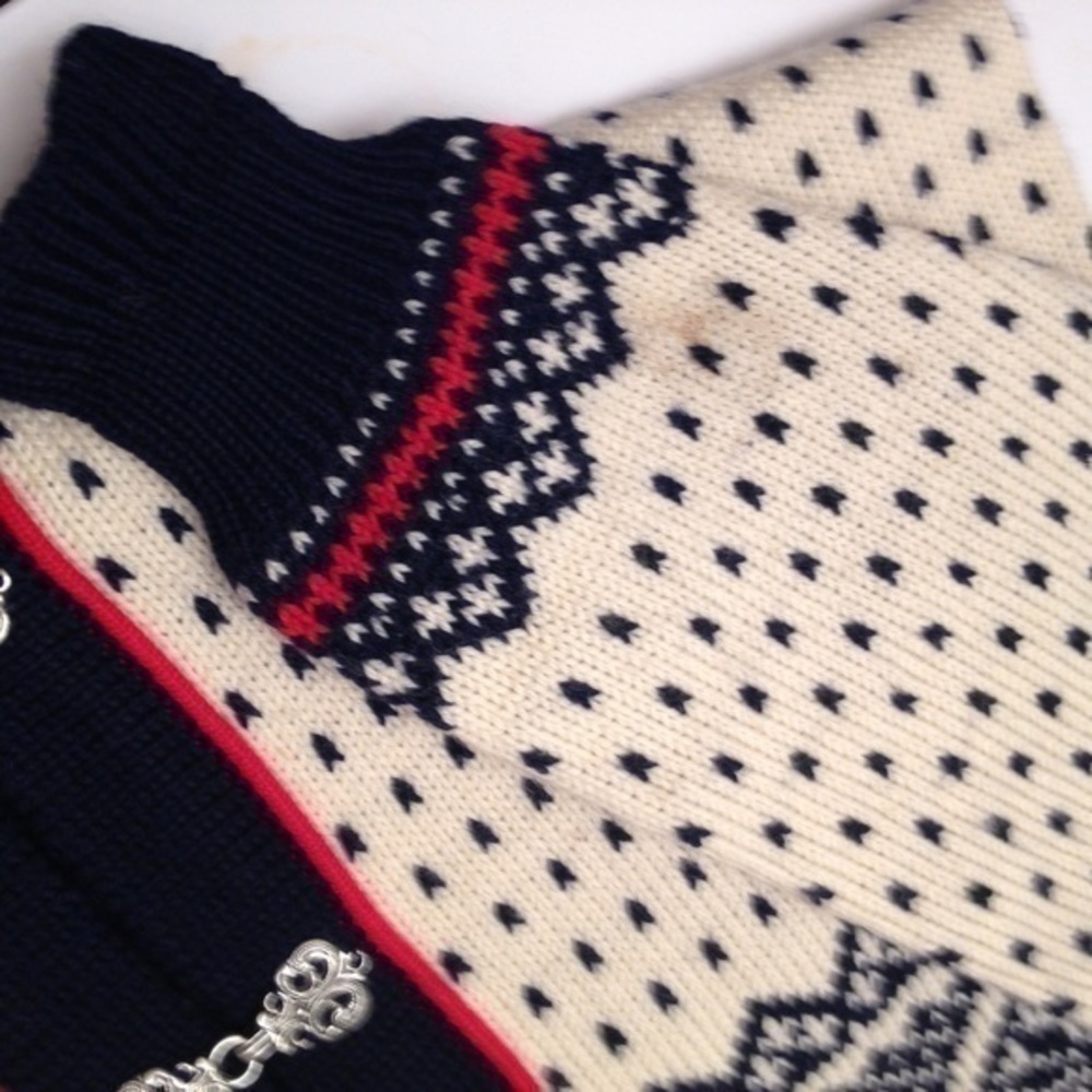 Dale of Norway wool snowflakes sweater - Picture 6 of 8